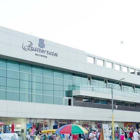 Complex Aristrocratos Hotel Мамая Екстериор снимка