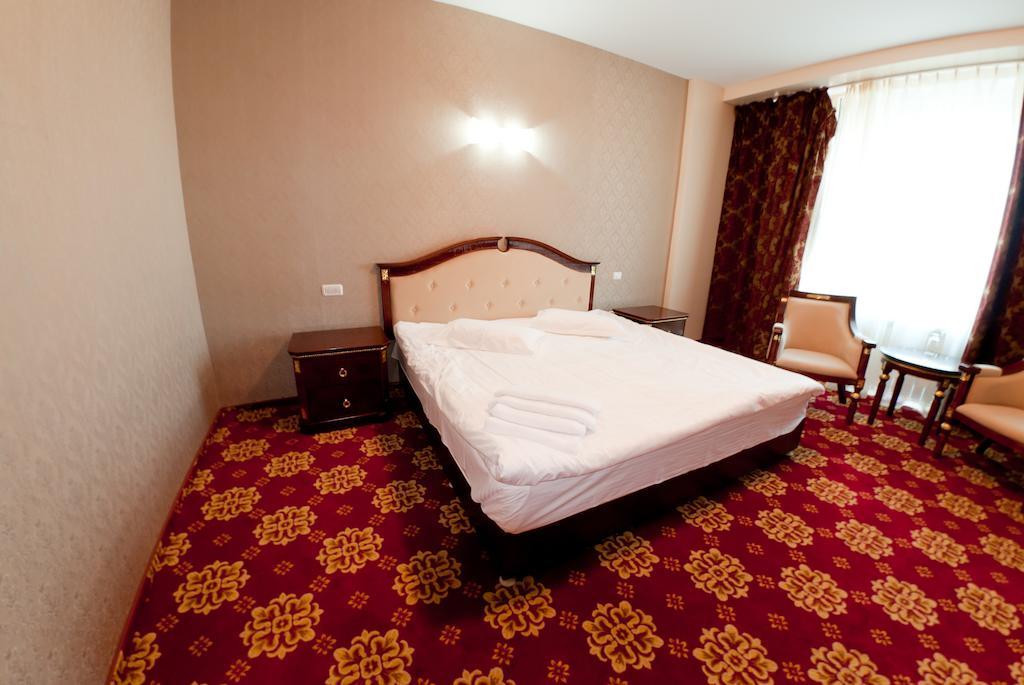 Complex Aristrocratos Hotel Мамая Стая снимка